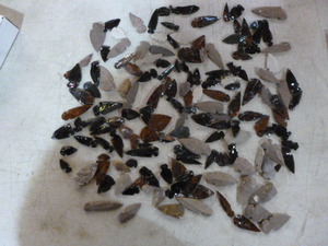 lot 66 image: Box of Arrowheads