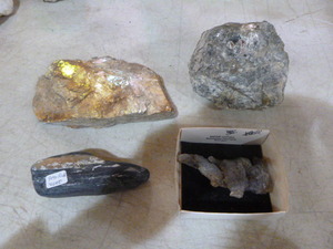 lot 69 image: Miscellaneous Rocks