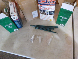 lot 87 image: 5 Boxes of GutterShingle Light Clips