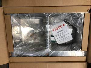 Glacier Bay Bratten Drop-InUndermount 18G Stainless Steel 33 in. 2-Hole 5050 Double Bowl Kitchen Sink with Accessories Customer Returns See Pictures
