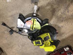RYOBI 9 Amp Corded 7-14 in. Compound Miter Saw  Customer Returns See Pictures