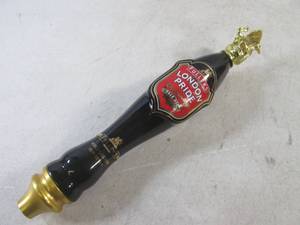 lot 12 image: (FS) Fullers London Pride Outstanding Pale Ale Beer Tap Handle 13 34