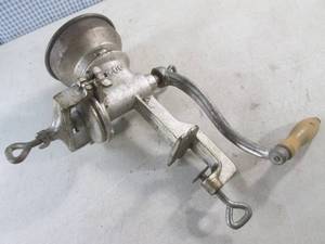 lot 52 image: (BS) Vintage Grinder  Chopper