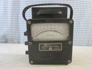 lot 57 image: (EC1) Vintage Daystrom Western Instruments Voltage Meter