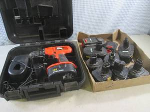 lot 68 image: (G-1) Black & Decker Fire Storm 18V Cordless Drill with Bad Charger and Assortment of Weak Batteries (Assorted Brands)