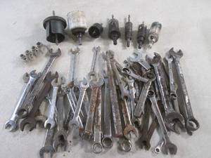 lot 69 image: (BS) Assorted Wrenches and Hole Saw Bits