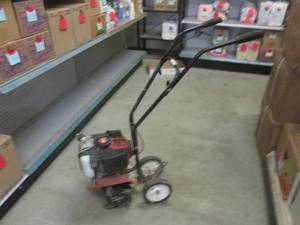 lot 84 image: (BR2) Viper Earthquake MC43 Mini Cultivator - Turns Over - No Gas To Start