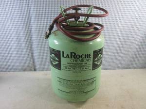 lot 95 image: (EW7) 30 Pound Tank of Refrigerant 22 with Hose - (Feels A Little Fuller Than Tank in Lot 87)