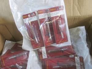 lot 129 image: (F-0) Case of 36 Outers .338, .35, .357 Calibers Rifle Bore Brushes - 6 inner bags of 6