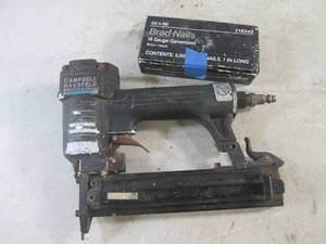 lot 162 image: (BSB) Campbell Hausfeld Brad Nailer with Box of Brad Nails