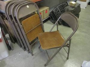 lot 165 image: (FD) 8 Vintage Folding Metal Chairs with Wood Seats