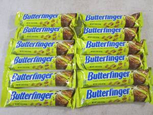 lot 240 image: (B-3) 12 Butterfinger Candy Bars Past Date
