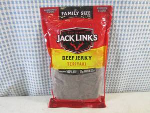 lot 252 image: (B-2) Jack Links Family Size Bag Teriyaki Beef Jerky Best by Mar 2024