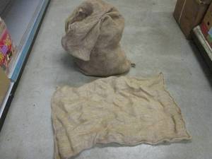 lot 272 image: (G-1) Lot of 10 Burlap SacksBags...