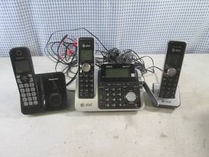 lot 315 image: (BS) AT&ampT and Panasonic Cordless Phones
