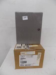 lot 28 image: Hoffman LHC252025 PNTH-C  NEW IN BOX