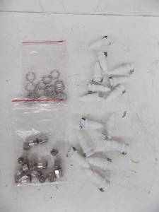 lot 142 image: 15 LT -FITTINGS & PARTS