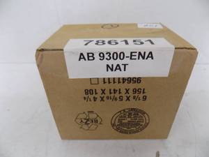 lot 201 image: A - B #9300-ENA NAT, SEALED , IN BOX