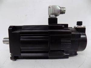 lot 210 image: NEW KASKAWA - AC SERVO MOTOR #SGM7A-04D7F6C