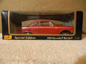 lot 21 image: MAISTO 118 SCALE 1962 CHEVROLET BEL AIR - SPECIAL EDITION - IN BOX - AWESOME PIECE - SEE PICTURES