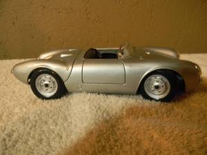 lot 33 image: MAISTO 118 SCALE PORSCHE 550 A SPIDER - USED FOR DISPLAY ONLY - NICE - AWESOME PIECE - SEE PICTURES
