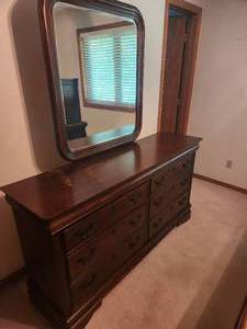 lot 135 image: Dresser with Mirror