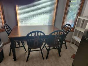 lot 137 image: Wooden Kitchen Table