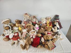 lot 332 image: Jim Shores Boyds Bears