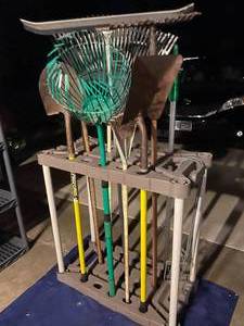 lot 272 image: Garden Tool Rack & Tools