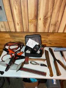 lot 274 image: Misc Garage and Garden Tools