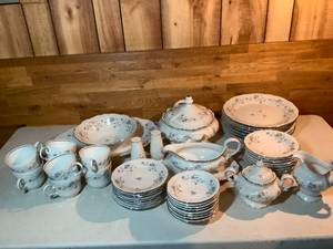 lot 289 image: Johann Haviland China