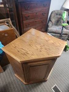 lot 169 image: Wooden Corner Cabinetry