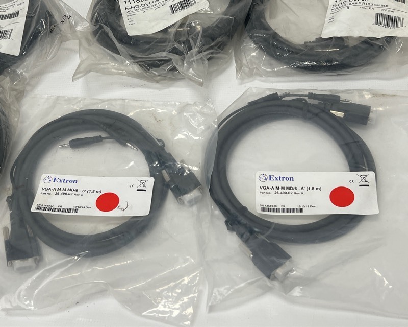 lot 329 image: HDMIVGA Cables