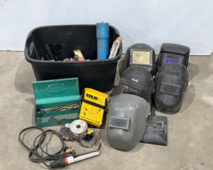 lot 1659 image: Welding Accessories