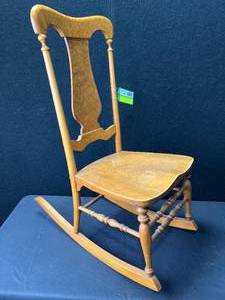 lot 1438 image: Birds Eye Maple Antique Rocking Chair