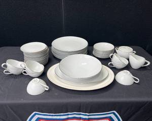 lot 1462 image: Style House Fine China Plate and Cup Set