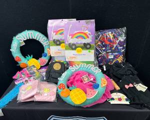 lot 1463 image: Brand New Items - Random Assortment
