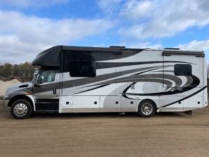 2019 International MV607 - 1 OWNER - Recreational Vehicle - RV