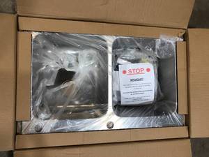 Glacier Bay Bratten Drop-InUndermount 18G Stainless Steel 33 in. 2-Hole 5050 Double Bowl Kitchen Sink with Accessories Customer Returns See Pictures