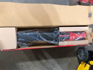 Milwaukee M18 FUEL 24 in. 18V Lithium-Ion Brushless Cordless Hedge Trimmer (Tool-Only)     Customer Returns See Pictures