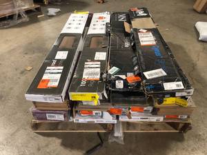 Pallet of Mixed Assorted Flooring Various Models and Conditions   Customer Returns See Pictures