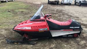 lot 2 image: 1991 Polaris Indy 400