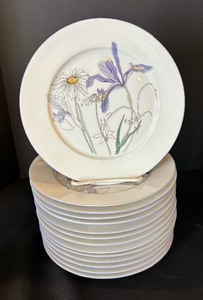 lot 200 image: Watercolors Blok Spal Luncheon Dishes