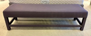 lot 202 image: Nice Upholstered Bench