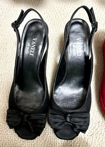 lot 213 image: Eight Pairs of Elegant Shoes, Womens Size 9