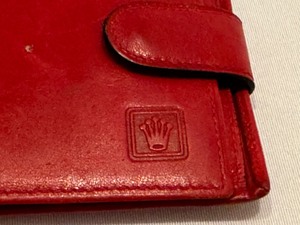 lot 236 image: Vintage Rolex Wallet
