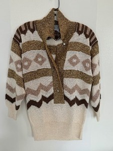 lot 177 image: Vintage Gold Accented Sweater by Nannell