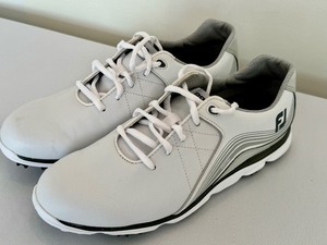 lot 171 image: New Pair of Ladies Foot Joy Pro SL Golf Shoes