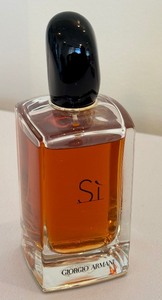 lot 150 image: Giorgio Armani Si for Women Eau de Parfum
