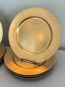 lot 259 image: (12) Gold Colored Charges